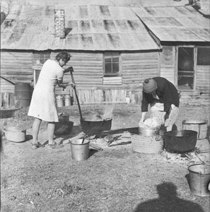 Ruth and Aunt Minnie Cooking Lard - Thanksgiving day